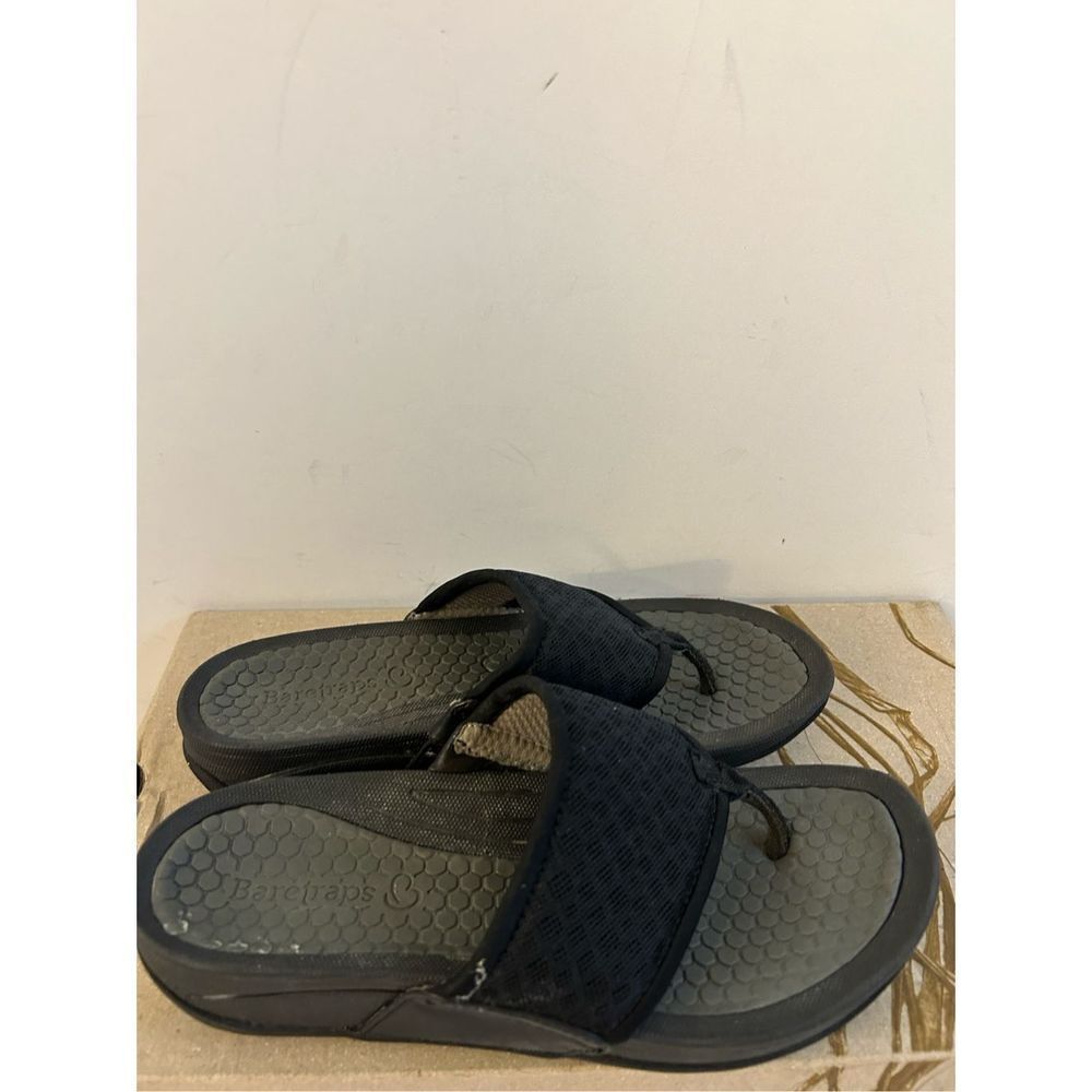 Baretrap‎ wedge sandals size 6m Daisie black thick strap 1.5" heel shoes